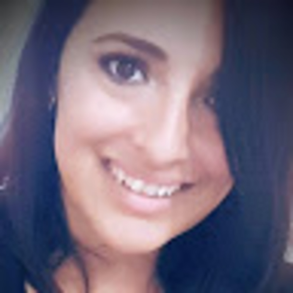 Meet your Posher, Caroline